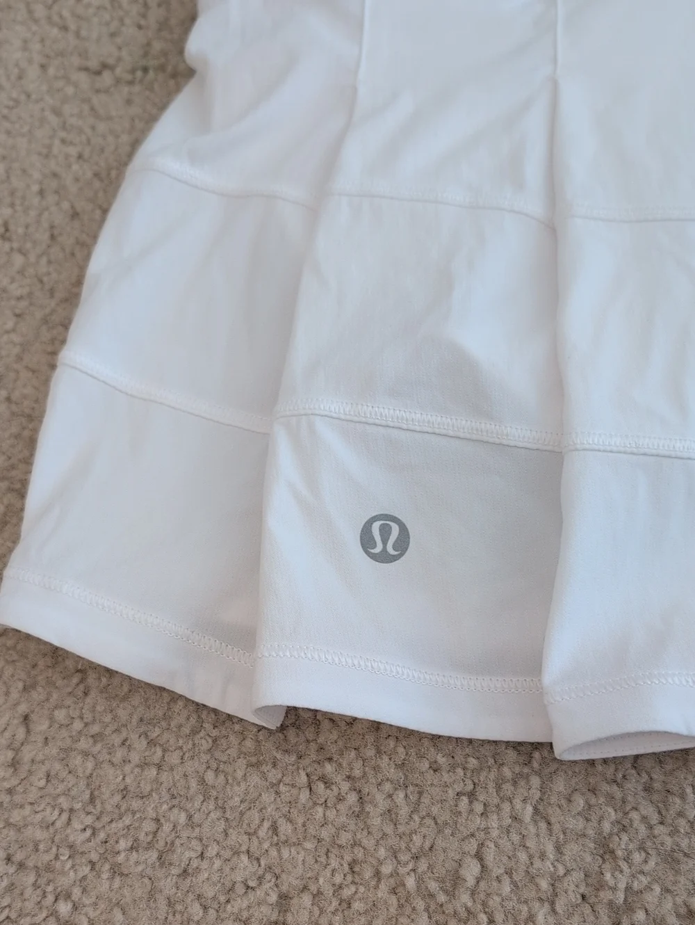 Lululemon White Pace Rival Skirt